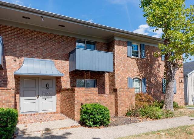 Property at 1036 Armstrong Mill Rd Unit D, Lexington, KY 40517, 2 beds, 2 baths