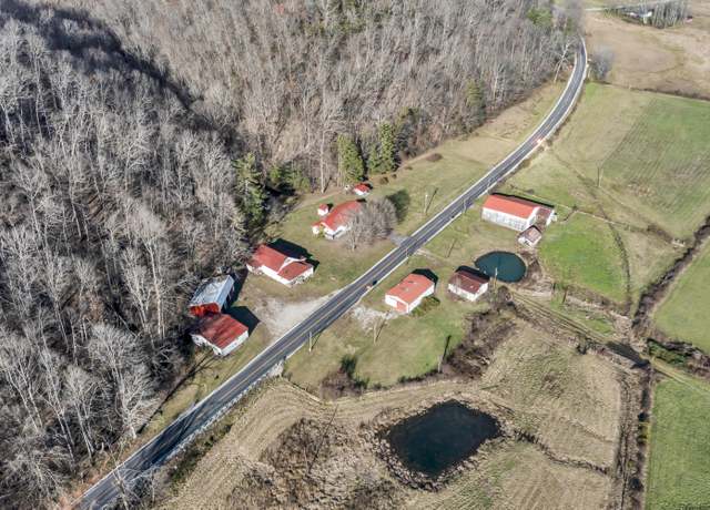 Property at 7825 Cranston Rd, Morehead, KY 40351, 3 beds, 1 bath