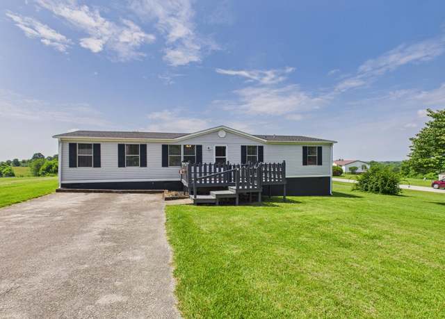 Property at 599 Ravenwood Ests, London, KY 40741, 4 beds, 3 baths