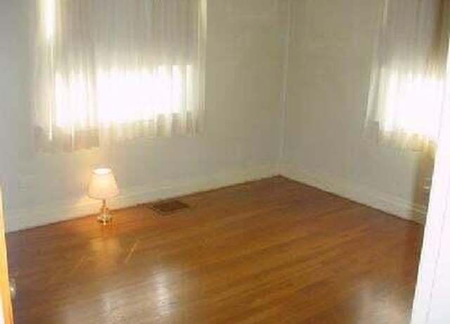 Property at 114 Northwood Dr, Lexington, KY 40505, 3 beds, 1 bath