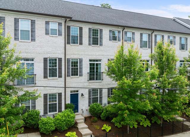 Property at 516 Maryland Ave #127, Lexington, KY 40508, 3 beds, 3.5 baths