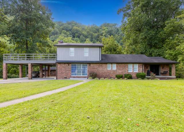 Property at 31 Ky Oil Vlg, Betsy Lane, KY 41605, 3 beds, 2 baths