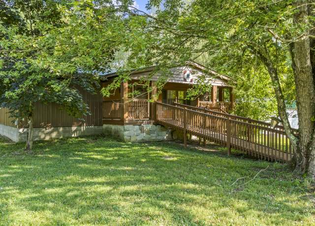 Property at 17710 Morehead Rd, Wallingford, KY 41093, 1 bed, 2 baths