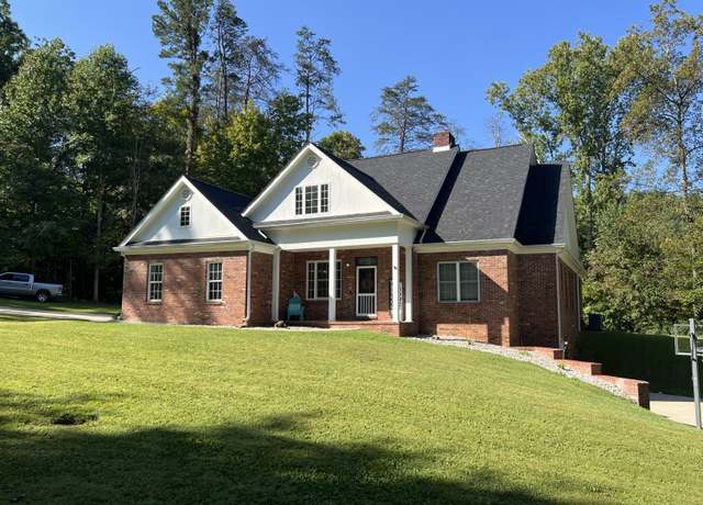Property at 788 Knights Ln, Somerset, KY 42503, 4 beds, 3.5 baths