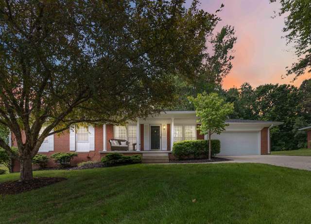 Property at 131 Reasor St, Corbin, KY 40701, 3 beds, 2 baths