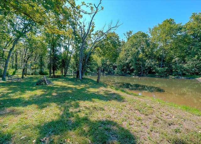 Property at 404 S Scruggs Ln, Frankfort, KY 40601