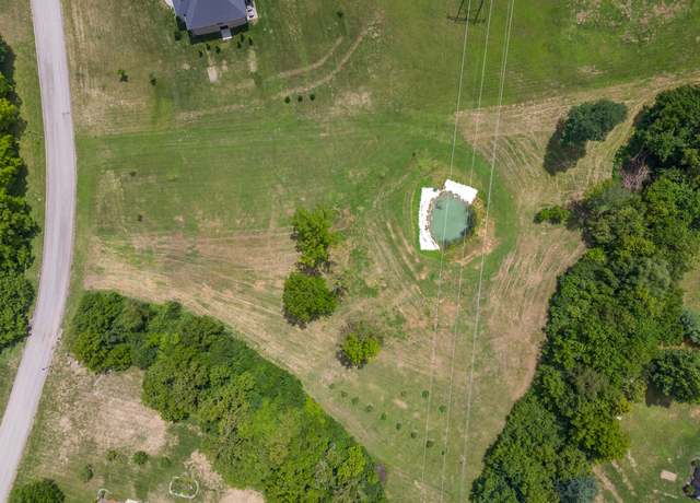 Property at 142 Plantation Dr, Richmond, KY 40475