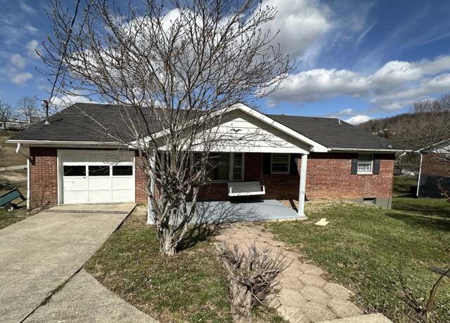 Property at 40 Shirley St, Mt Vernon, KY 40456, 3 beds, 2 baths