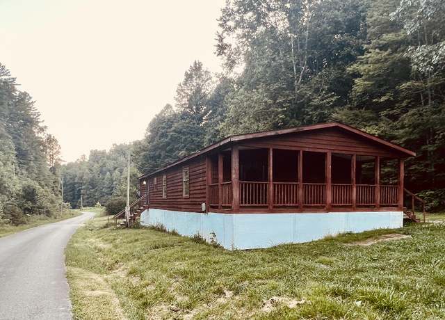 Property at 1333 Lick Branch Rd, West Liberty, KY 41472, 4 beds, 2 baths