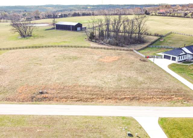 Property at 229 Ridgefield Dr, Nicholasville, KY 40356