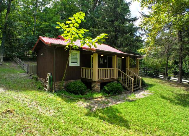 Property at 13444 2004 Hwy, Mckee, KY 40447, 2 beds, 1 bath