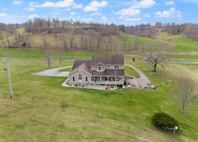 Property at 1841 Peter Cave Rd, Mckee, KY 40447, 4 beds, 4.5 baths