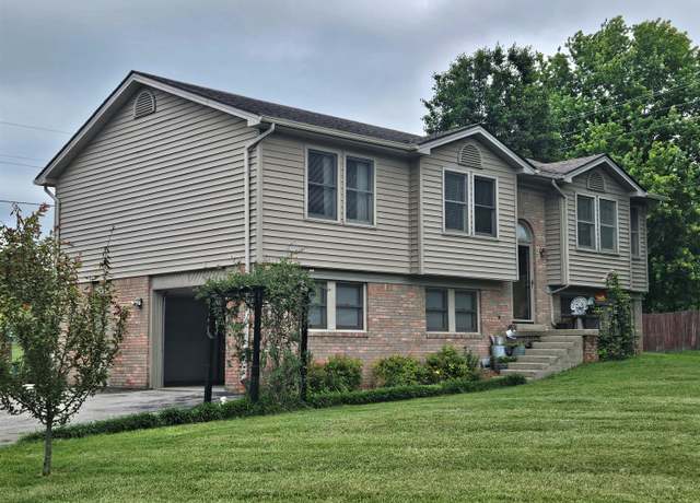 Property at 105 Woods Point Dr, Berea, KY 40403, 4 beds, 3 baths