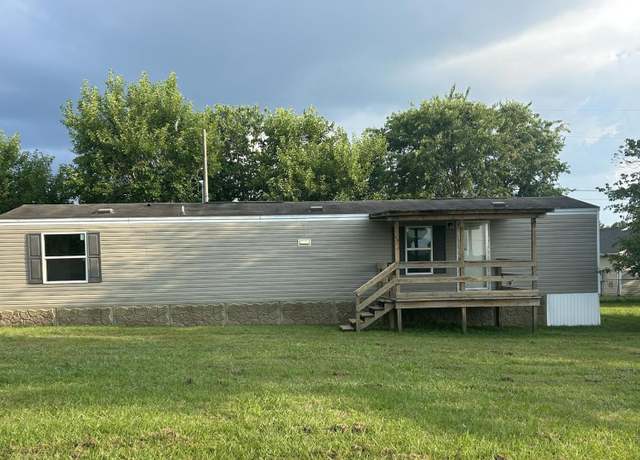 Property at 1611 Barton Mill Rd, Corbin, KY 40701, 2 beds, 1 bath