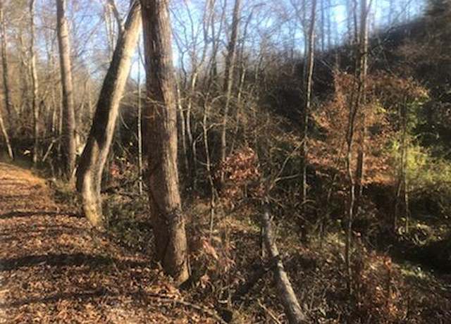 Property at 9999 House Rd, London, KY 40741