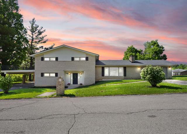 Property at 101 Indian Mound Dr, Richmond, KY 40475, 4 beds, 4.5 baths
