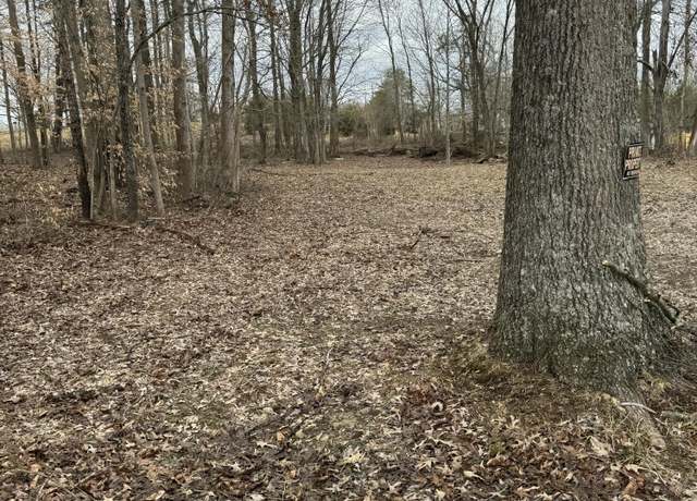 Property at 305 Hart Ln, Russell Springs, KY 42642