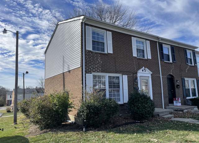 Property at 2468 Woodhill Dr, Lexington, KY 40509, 3 beds, 1.5 baths