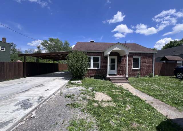 Property at 422 Wilderness Rd, Middlesboro, KY 40965, 2 beds, 1 bath
