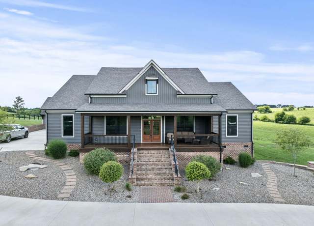 Property at 2950 Pretty Run Rd, Winchester, KY 40391, 4 beds, 3 baths