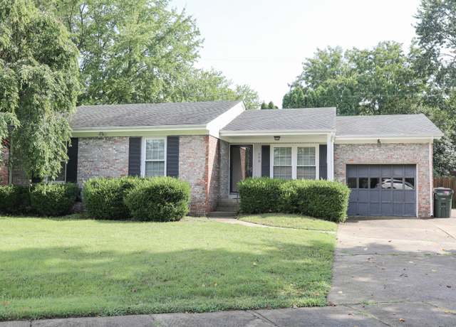 Property at 590 Ashley Way, Lexington, KY 40503, 3 beds, 1.5 baths