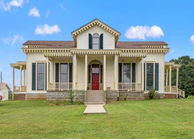 Property at 4459 Castle Hwy, Pleasureville, KY 40057, 5 beds, 1 bath