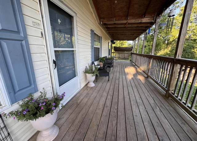 Property at 365 Goodloe Chapel Rd, Richmond, KY 40475, 5 beds, 3 baths