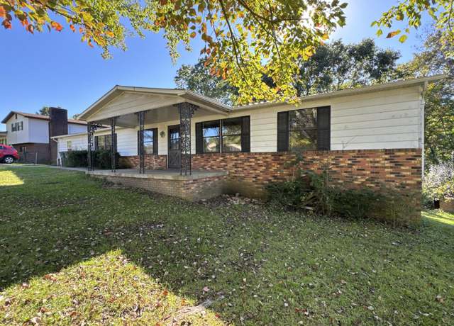 Property at 312 Brush Arbor Rd, Williamsburg, KY 40769, 5 beds, 2 baths