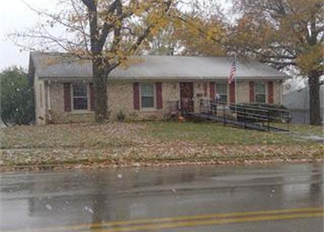 Property at 3378 Pimlico Pkwy, Lexington, KY 40517, 3 beds, 2 baths