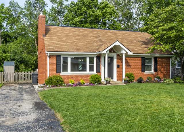 Property at 1022 Della Dr, Lexington, KY 40504, 4 beds, 2 baths