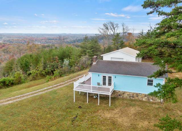 Property at 1276 Garland Rd, Burnside, KY 42519, 2 beds, 2 baths
