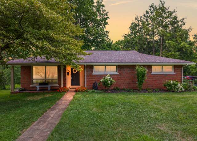 Property at 1560 Beacon Hill Rd, Lexington, KY 40504, 4 beds, 2.5 baths