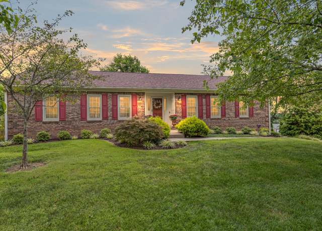 Property at 131 Vincewood Dr, Nicholasville, KY 40356, 3 beds, 3 baths