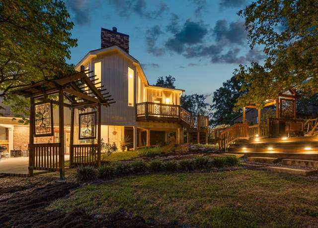 Property at 131 Vincewood Dr, Nicholasville, KY 40356, 3 beds, 3 baths