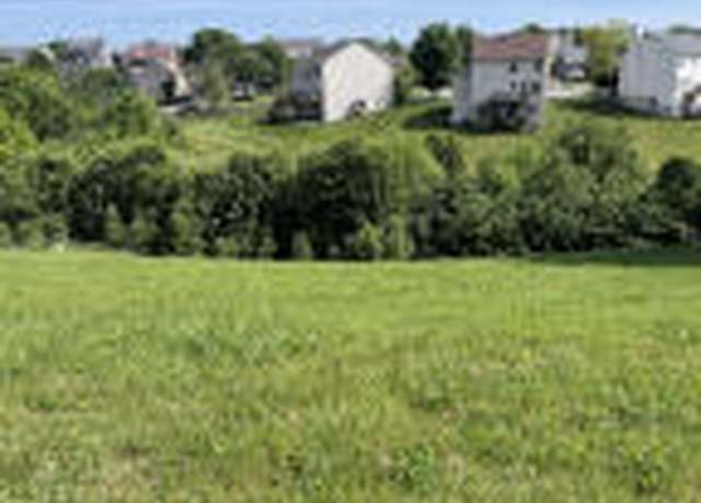 Property at 213 Hedgewood Ln, Richmond, KY 40475
