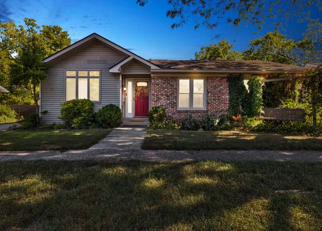Property at 2009 Dunkirk Dr, Lexington, KY 40504, 3 beds, 2 baths