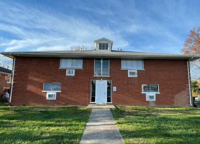 Property at 1921 Oxford Cir, Lexington, KY 40504, 14 beds, 10 baths