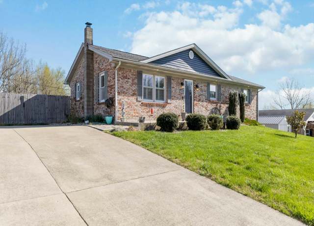 Property at 190 Halls Gap Estates Rd, Stanford, KY 40484, 4 beds, 2.5 baths