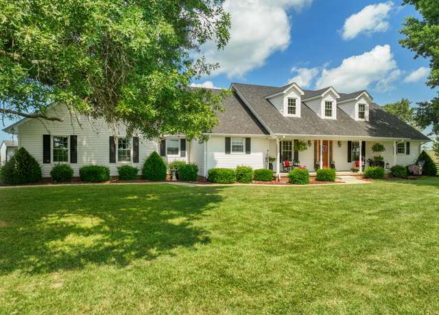 Property at 750 Bardstown Rd, Harrodsburg, KY 40330, 5 beds, 2.5 baths