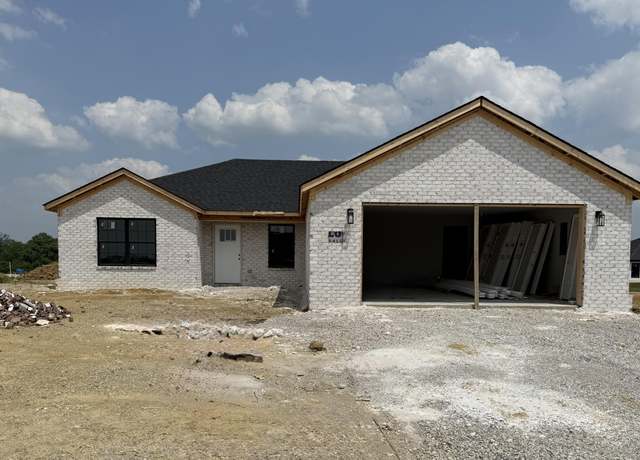 Property at 332 Whitley Ln, Berea, KY 40403, 3 beds, 2 baths