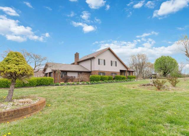Property at 201 Oak Valley Rd, Somerset, KY 42503, 4 beds, 3 baths