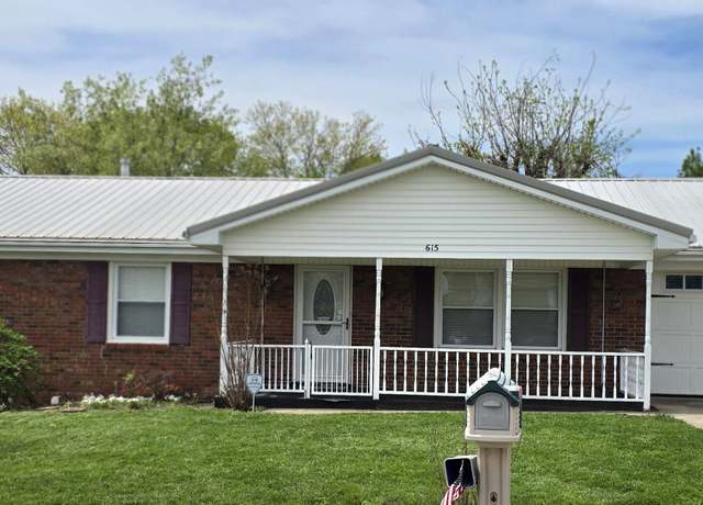 Property at 615 South 3rd St, Nicholasville, KY 40356, 3 beds, 2 baths