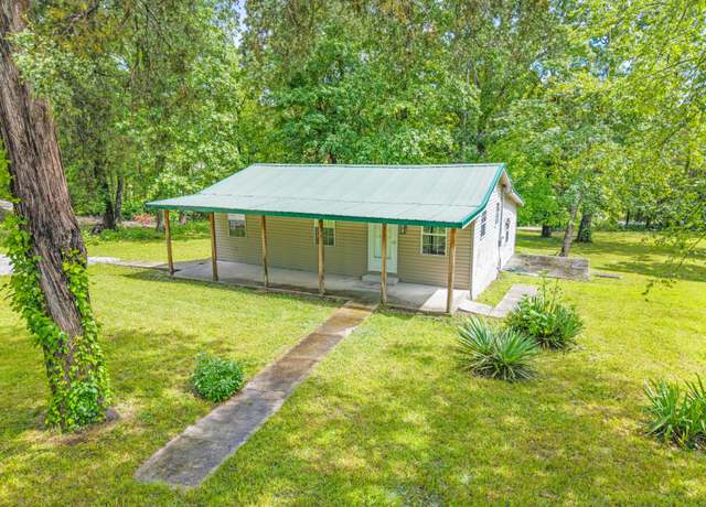 Property at 1835 Echo Point Rd, Bronston, KY 42518, 3 beds, 1 bath