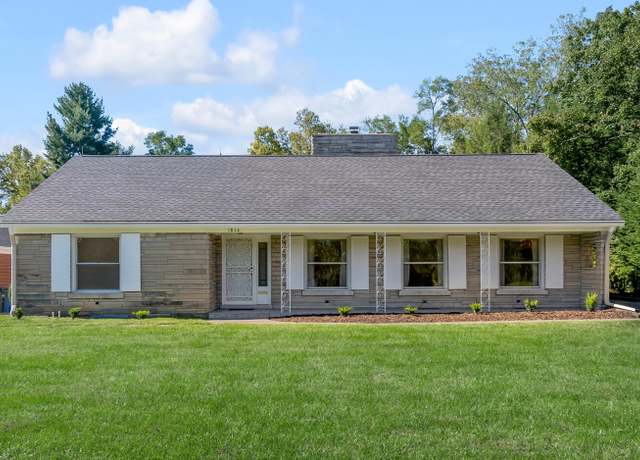 Property at 1814 Richmond Rd, Lexington, KY 40502, 2 beds, 2 baths