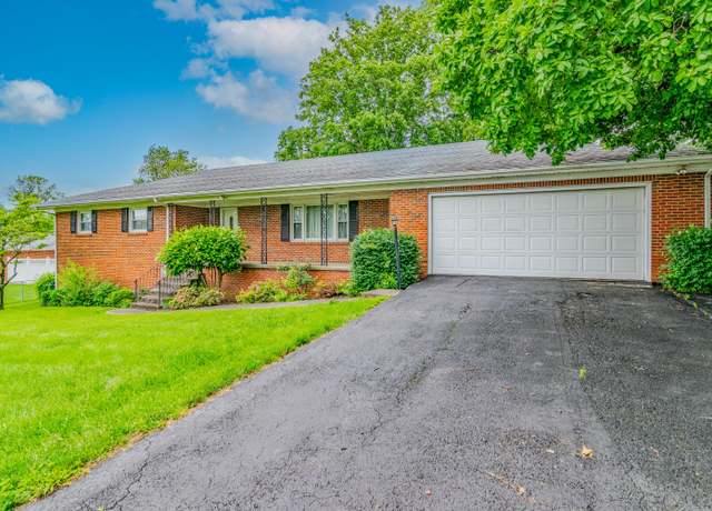 Property at 407 Clintonville Rd, Paris, KY 40361, 4 beds, 2.5 baths