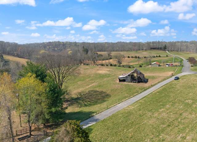 Property at 999 Country Lake Dr, Somerset, KY 42503