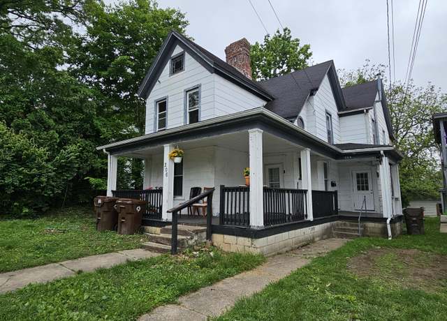 Property at 206 South Maple St, Winchester, KY 40391, 4 beds, 2 baths