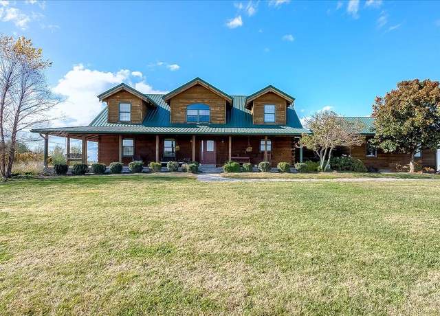 Property at 1645 Midway Rd, Versailles, KY 40383, 5 beds, 4.5 baths