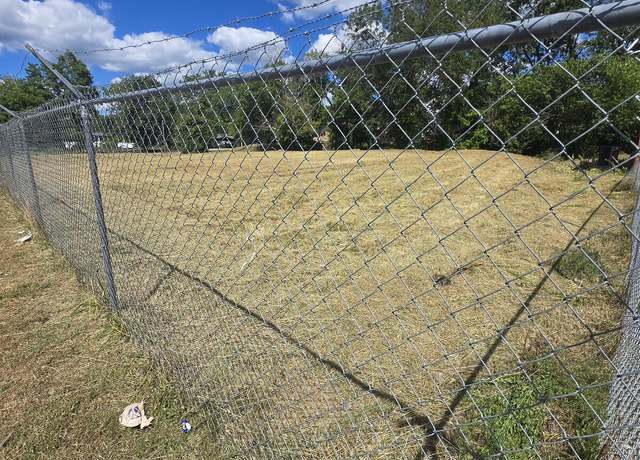 Property at 9999 Mill St, Campton, KY 41301