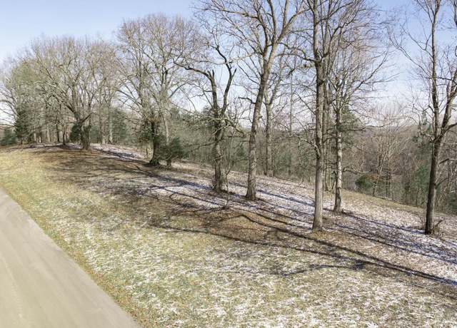 Property at 44 Fountain Way, Somerset, KY 42503